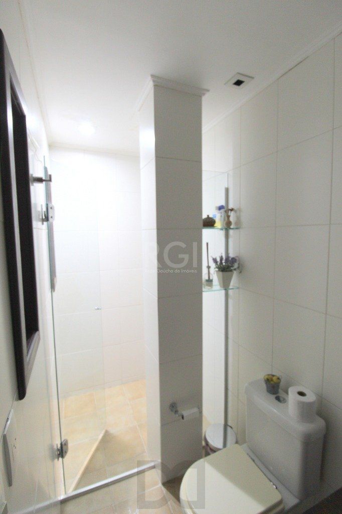 Casa para Venda - 100m², 3 dormitórios, 3 vagas - Nonoai — foto 6