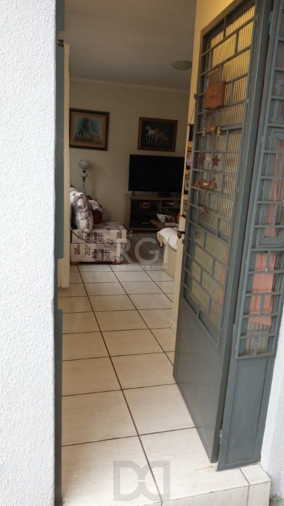 Casa para Venda - 174m², 3 dormitórios, sendo 1 suites, 3 vagas - Jardim Sabará — foto 5