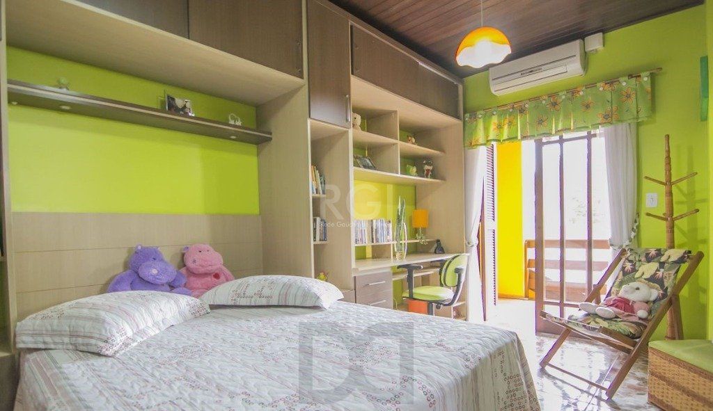 Casa para Venda - 252m², 3 dormitórios, sendo 1 suites, 3 vagas - Parque Santa Fé — foto 7