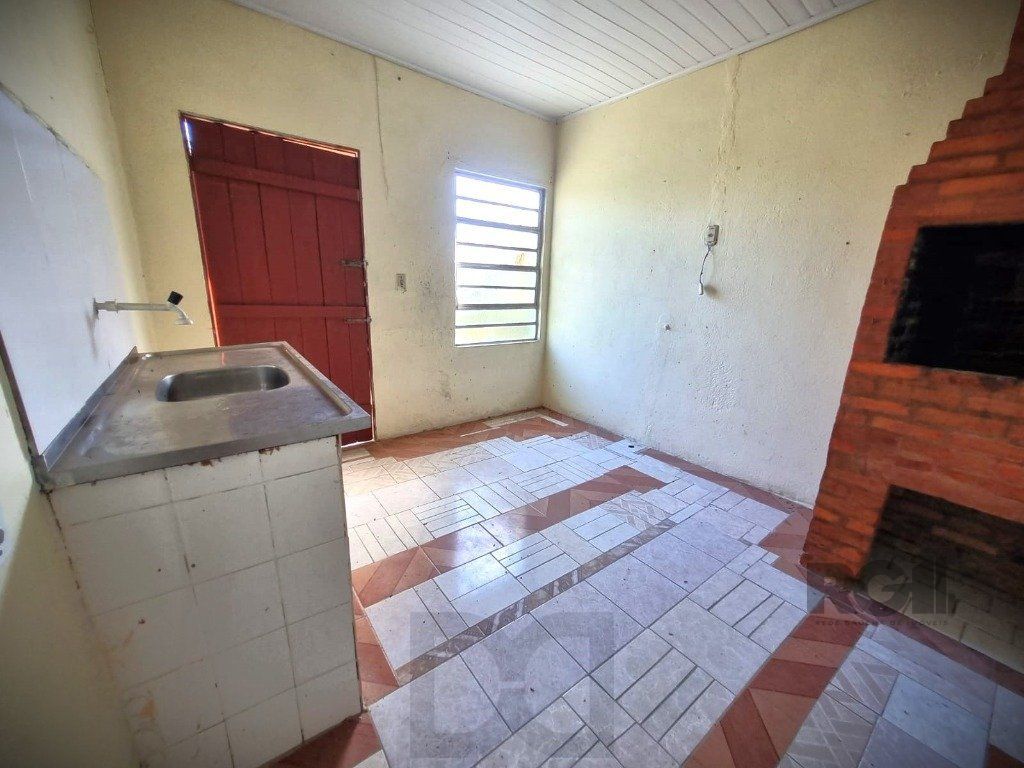 Casa 4 Dormitório(s) Bairro Nonoai — foto 24