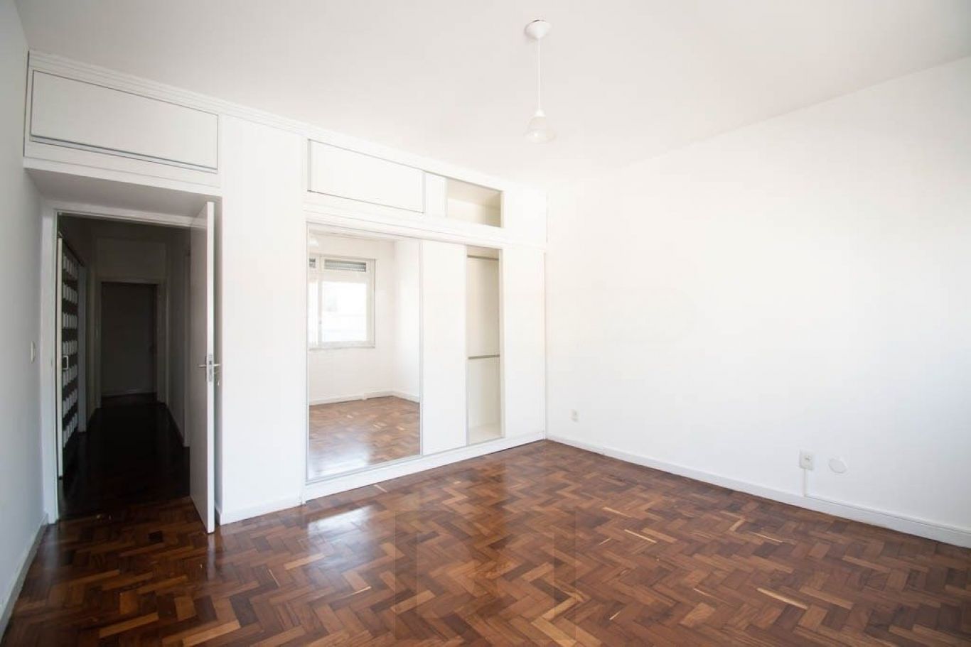 Apartamento de 3 dormitórios à venda no Bairro Centro Histórico, Porto Alegre. — foto 22