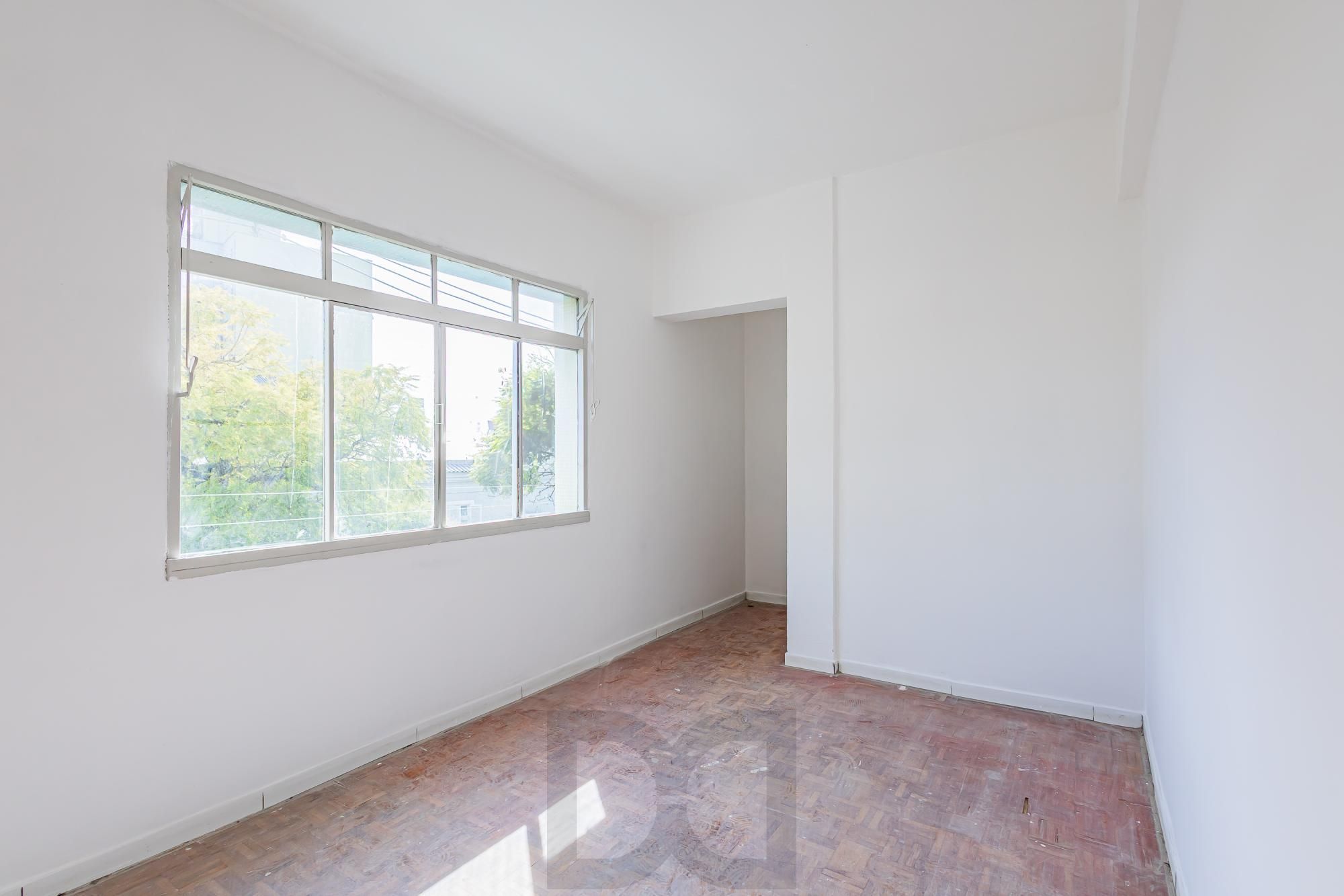 Apartamento 1 dorm à venda Rua São Carlos, Floresta - Porto Alegre — foto 1