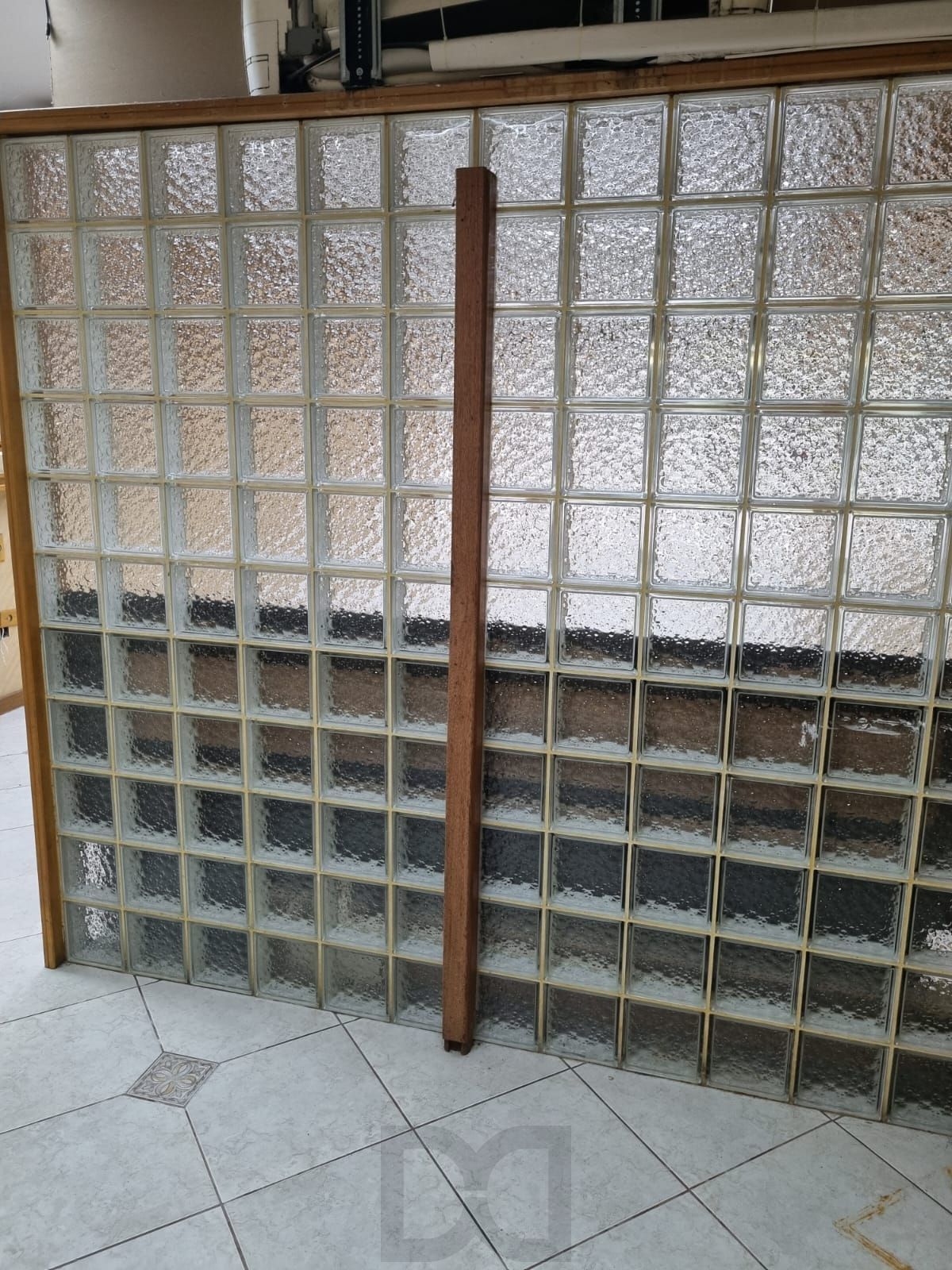 Loja Térrea de Frente à Venda no Centro Histórico de Porto Alegre — foto 9