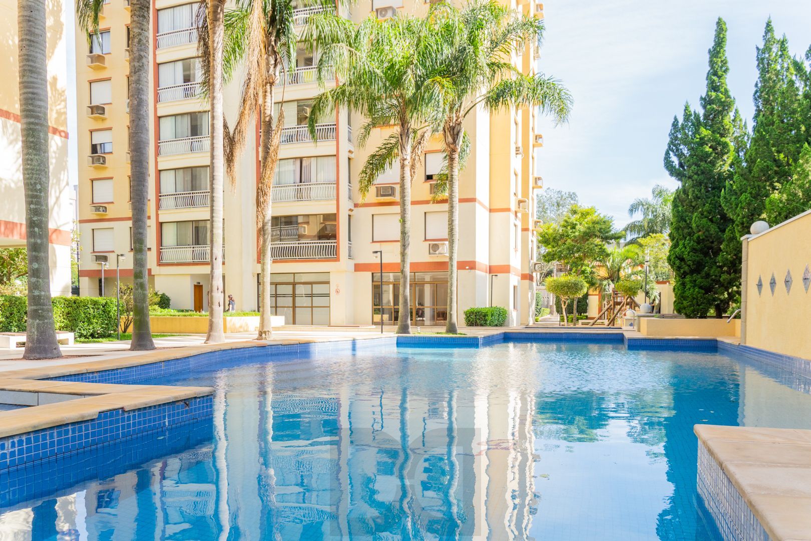 Apartamento para Venda - 93.43m², 3 dormitórios, sendo 1 suites, 2 vagas - Teresópolis — foto 1