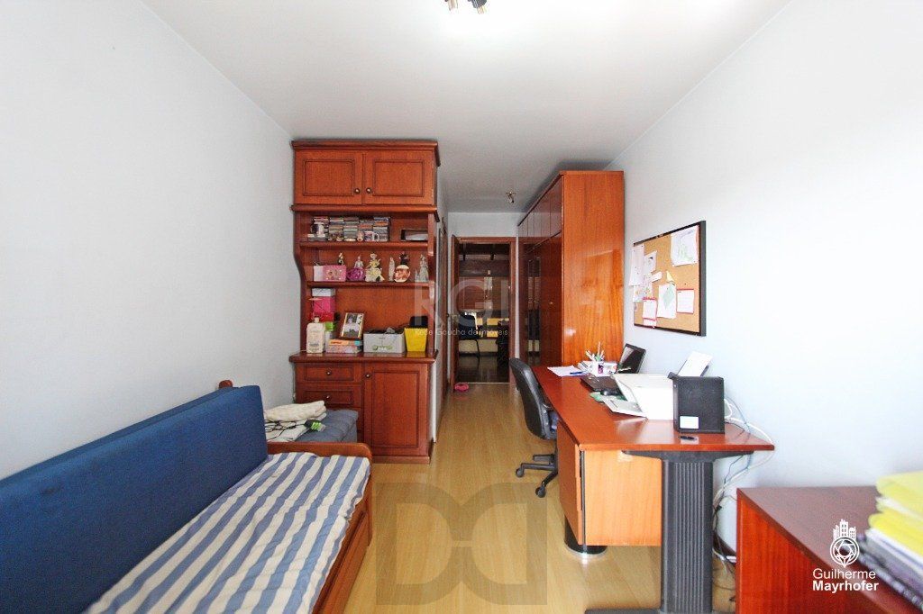 Casa para Venda - 326m², 3 dormitórios, sendo 3 suites, 4 vagas - Glória — foto 24