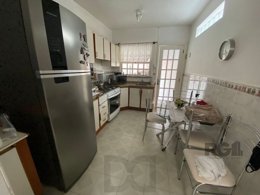 Casa de 5 dormitórios, bairro Jardim Floresta — foto 24