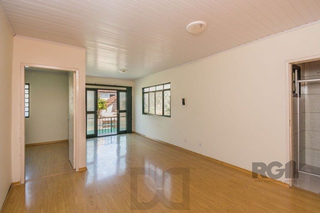 Casa com 5 dormitórios no bairro Jardim Sabará — foto 32