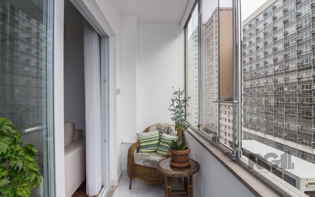 Apartamento 2 Dormitório(s) Bairro Centro Histórico — foto 2