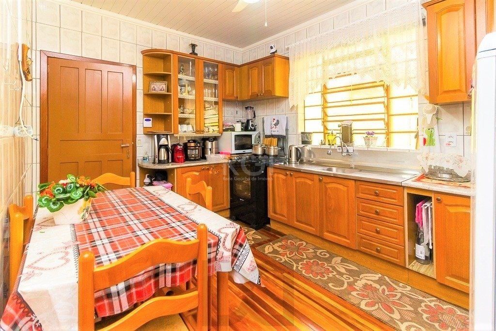 Casa para Venda - 148m², 2 dormitórios, 1 vaga - Partenon — foto 10