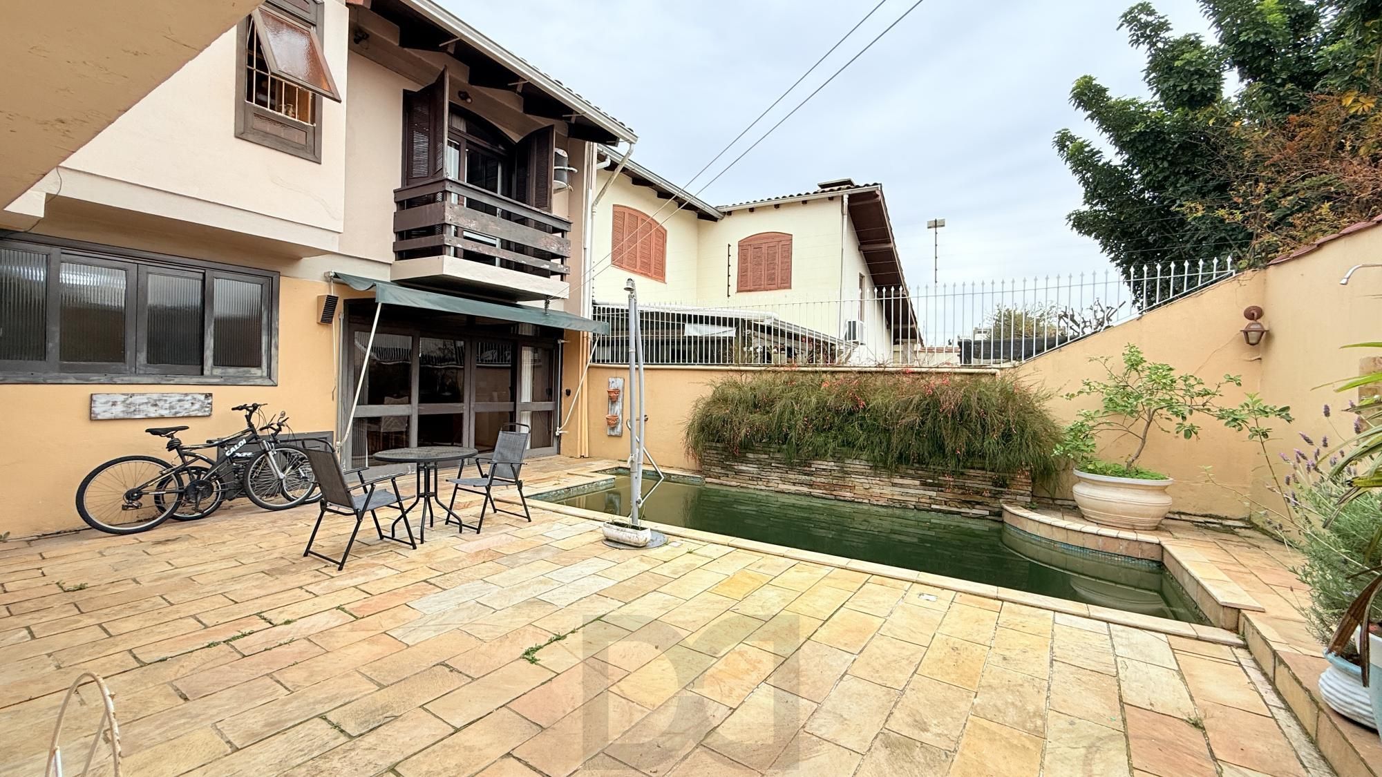 Casa para Venda - 260m², 4 dormitórios, sendo 1 suites, 4 vagas - Nonoai — foto 13