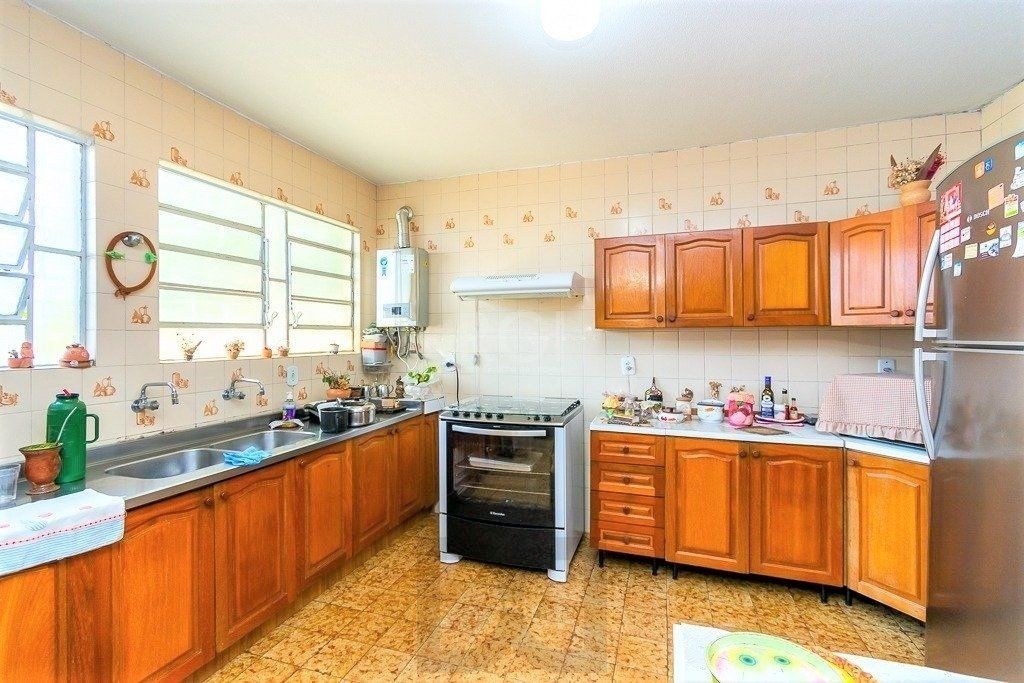 Casa de 424m² no Bairro Chácara Das Pedras — foto 14