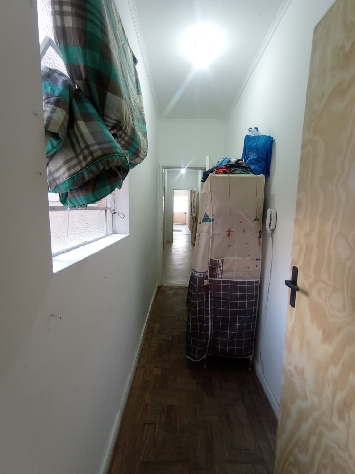 Apartamento térreo com pátio e suíte para alugar na Cidade Baixa, Porto Alegre — foto 3