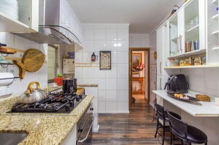 Apartamento amplo de 110 m2 com 3 quartos à venda em Menino Deus - RS — foto 4