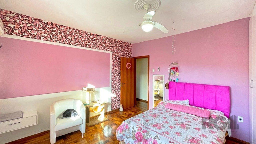 Casa 4 Dormitórios, Piscina, Bairro Gloria — foto 5
