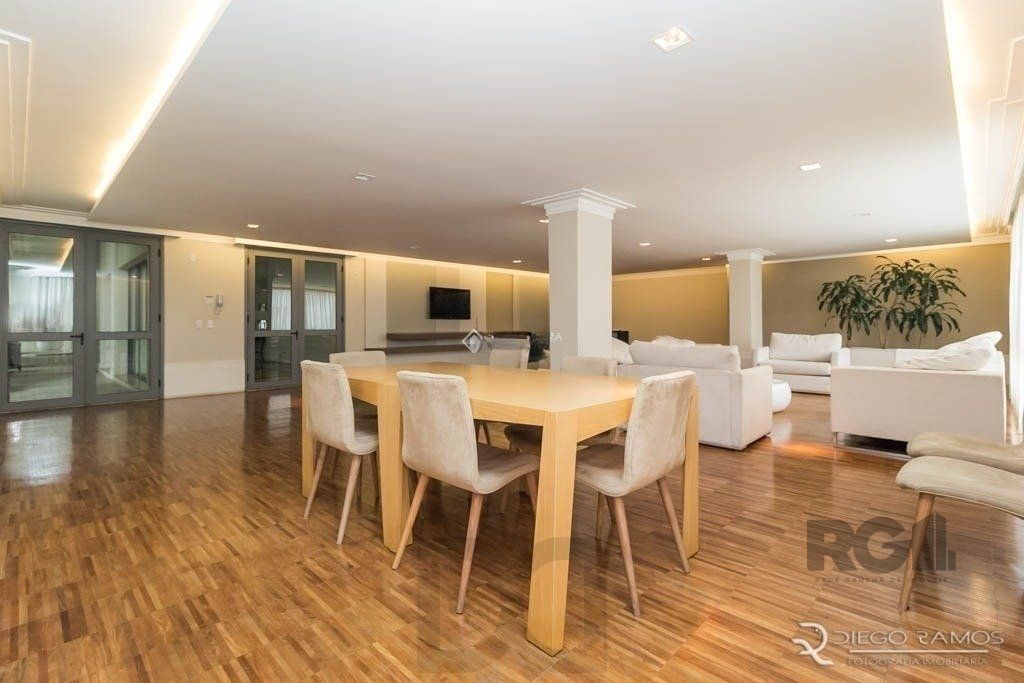 Apartamento de 1 Dormitório á Venda em Três Figueiras - Porto Alegre/RS — foto 28