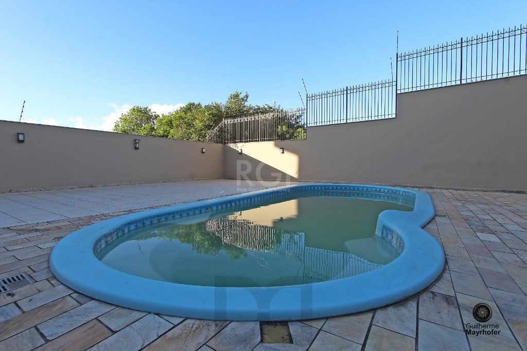 Casa para Venda - 445.52m², 4 dormitórios, sendo 4 suites, 4 vagas - Teresópolis — foto 33
