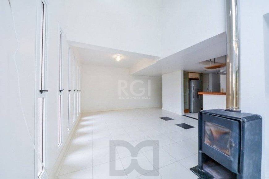 Casa à venda com 2 quartos, 255m² Rua CORONEL GOMES DE CARVALHO, Sétimo Céu, Porto Alegre — foto 3