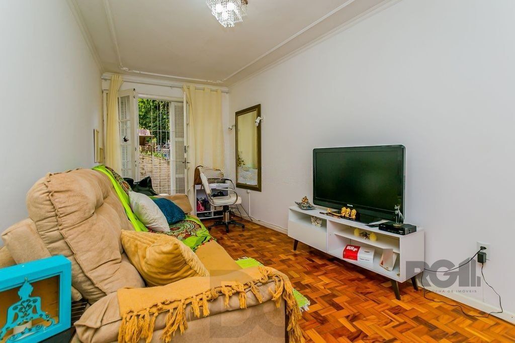 Apartamento térreo 67m² - 2 dormitórios e 1 vaga no bairro Higienópolis — foto 3