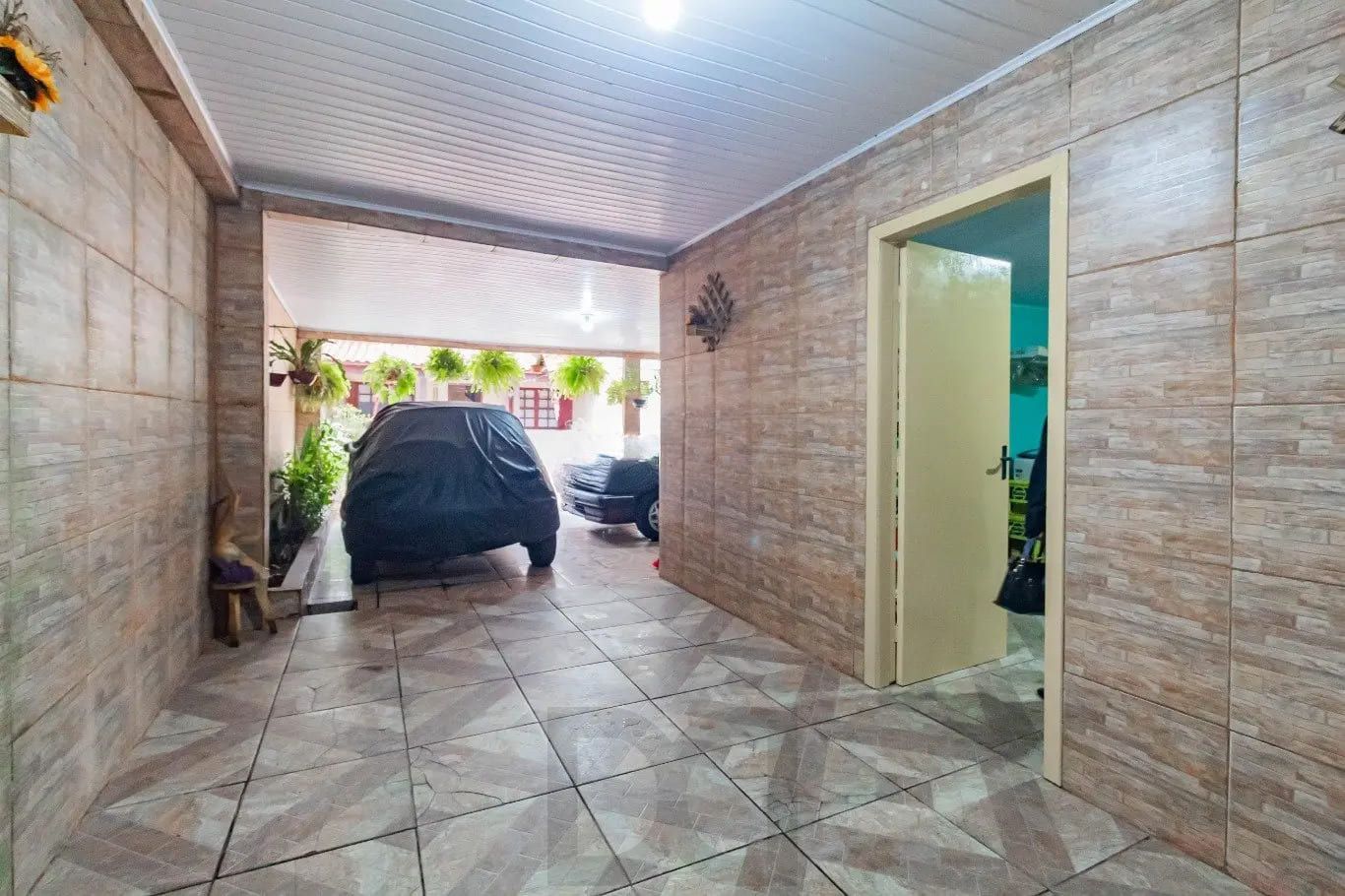 Casa com 2 dormitórios no bairro Sarandi, Porto Alegre — foto 5