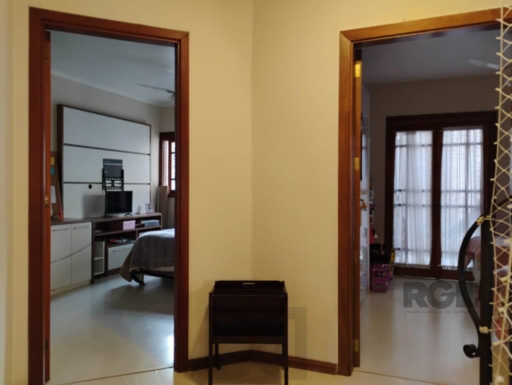Casa em condomínio de 166m², 3 suítes 1 vaga do bairro Jardim Isabel — foto 8