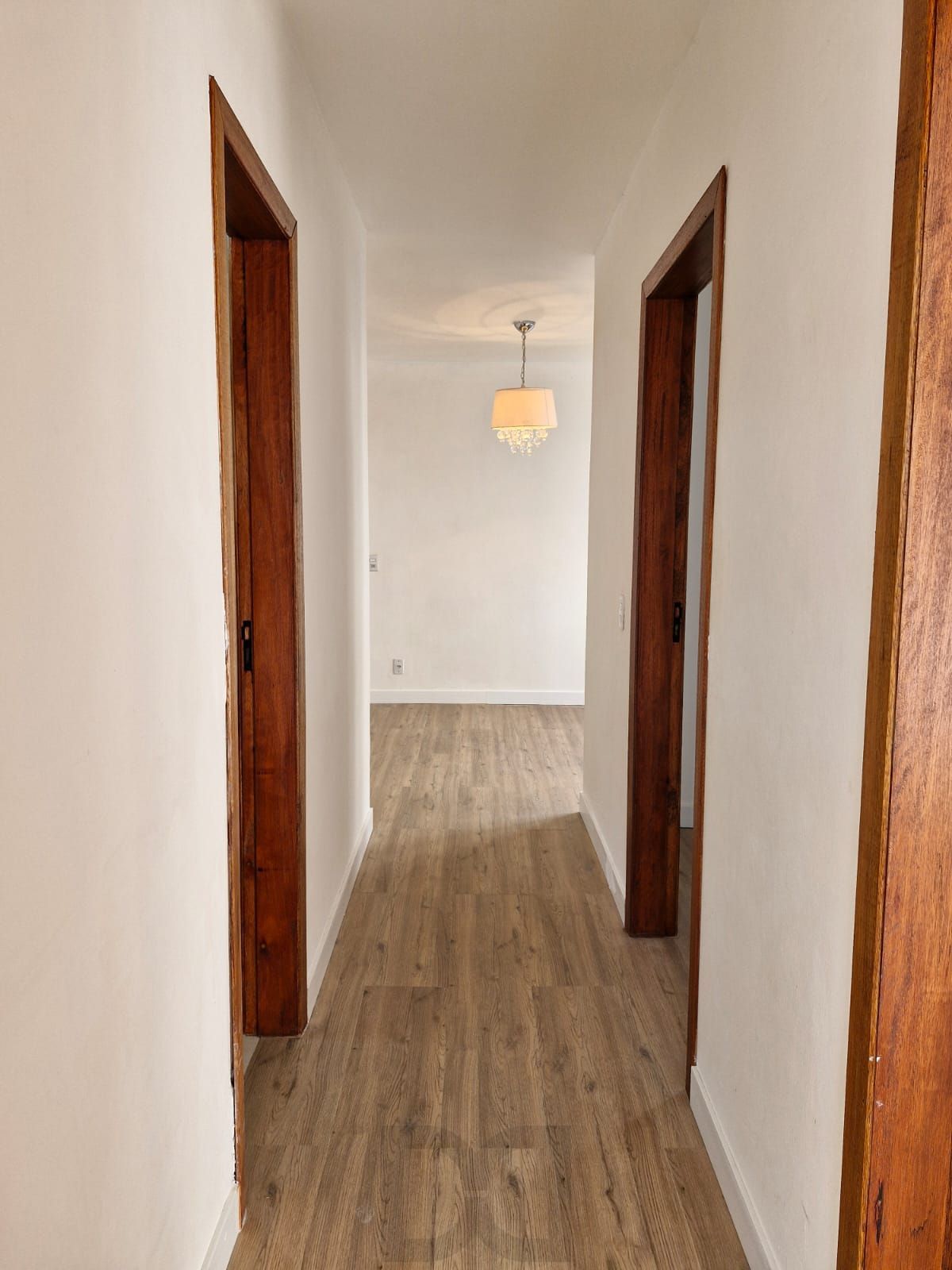 Apartamento 3 dormitórios na rua Corronel Massot, Cristal. — foto 4