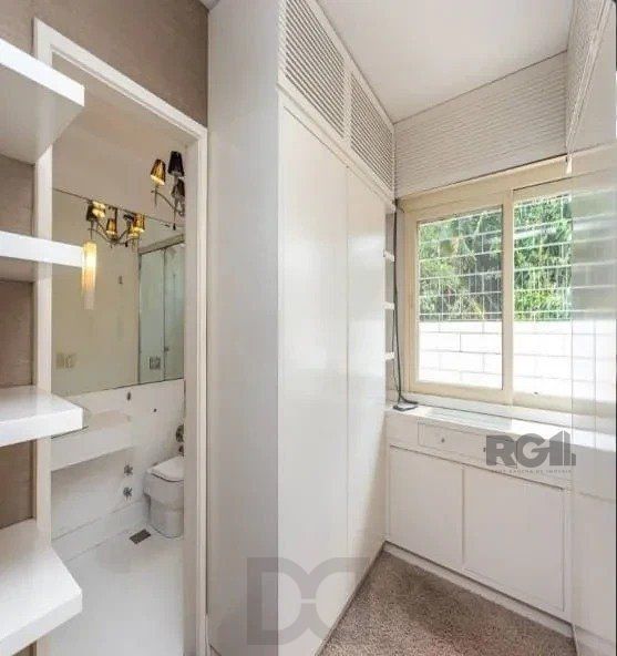 Excelente casa de 220m² com 3 dormitórios no bairro Tristeza. — foto 19
