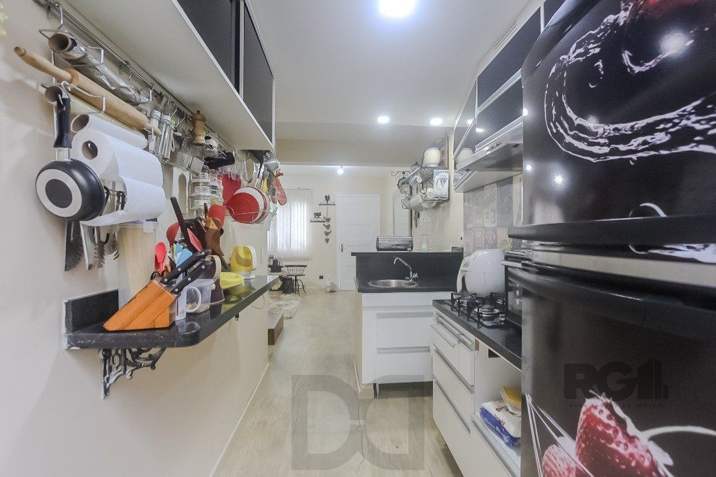 Casa em condomínio, 77m², 2 dormitórios e 2 vagas no bairro Humaitá — foto 17