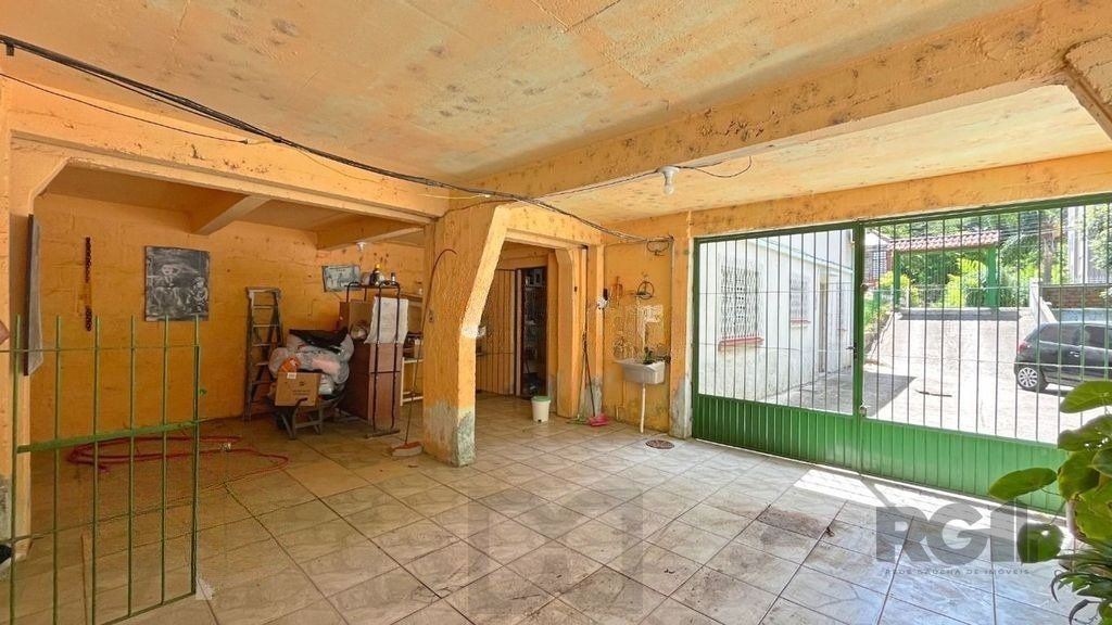 Casa 4 Dormitórios Bairro Teresópolis — foto 24