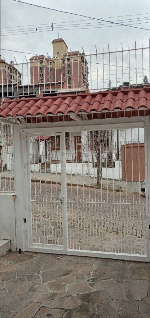 Casa para Venda - 95m², 2 dormitórios, 3 vagas - Teresópolis — foto 6