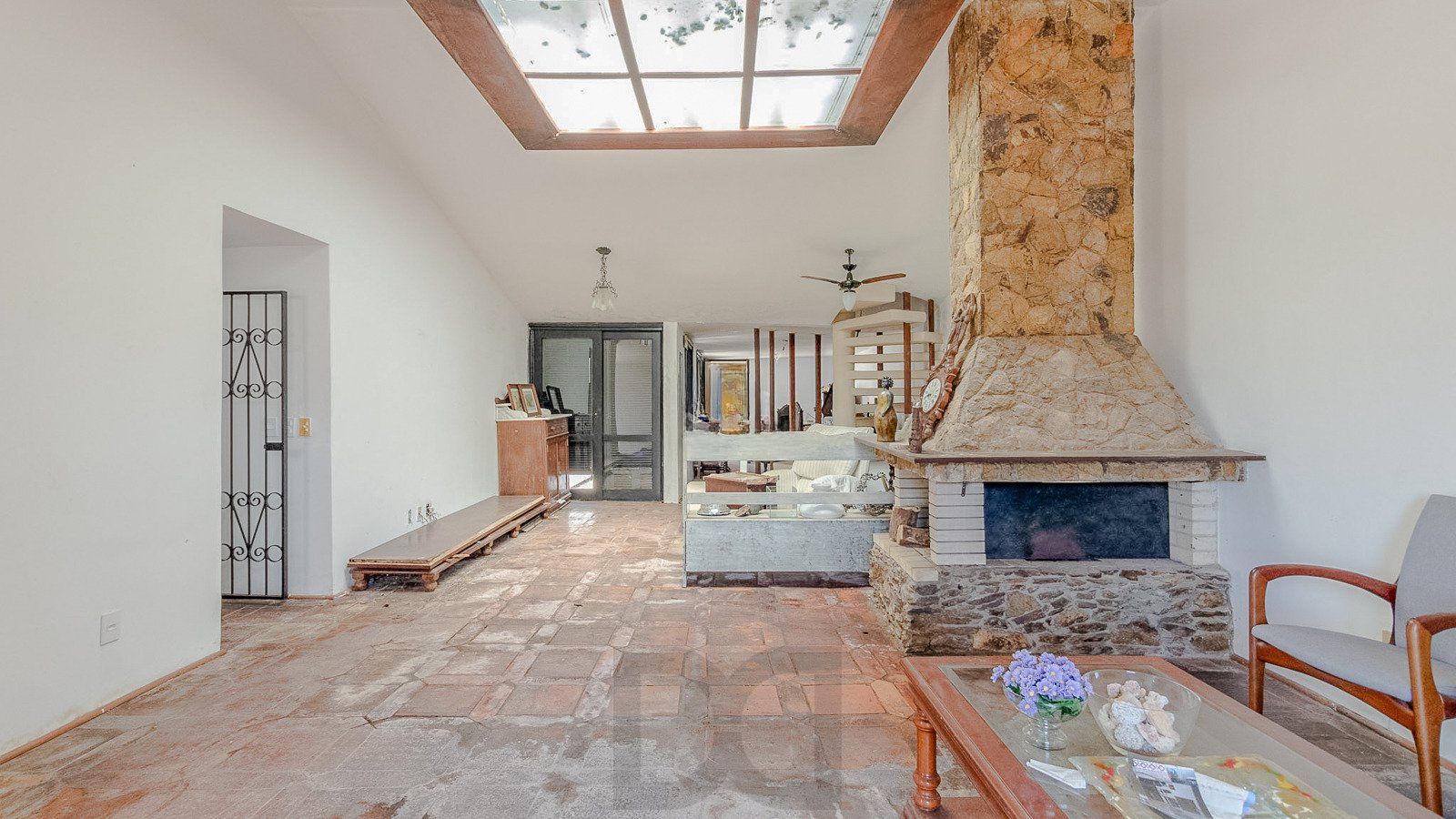 Excelente casa de 308 m² com 4 suítes e 4 vagas de garagem. — foto 6