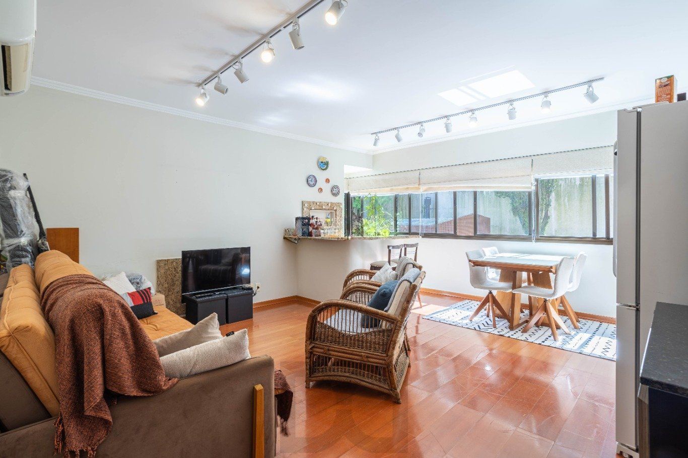 Apartamento de 3 quartos e 93m² à venda em Rio Branco, Porto Alegre. — foto 2
