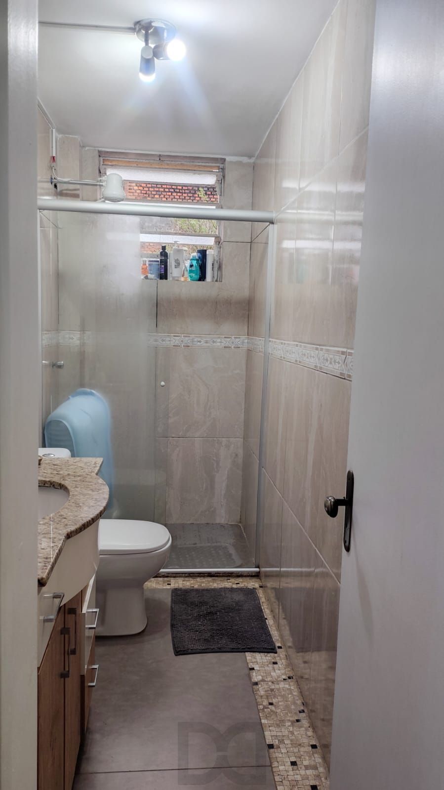 Apartamento de 3 dormitórios com vaga de garagem coberta e escriturada no bairro Partenon. — foto 16