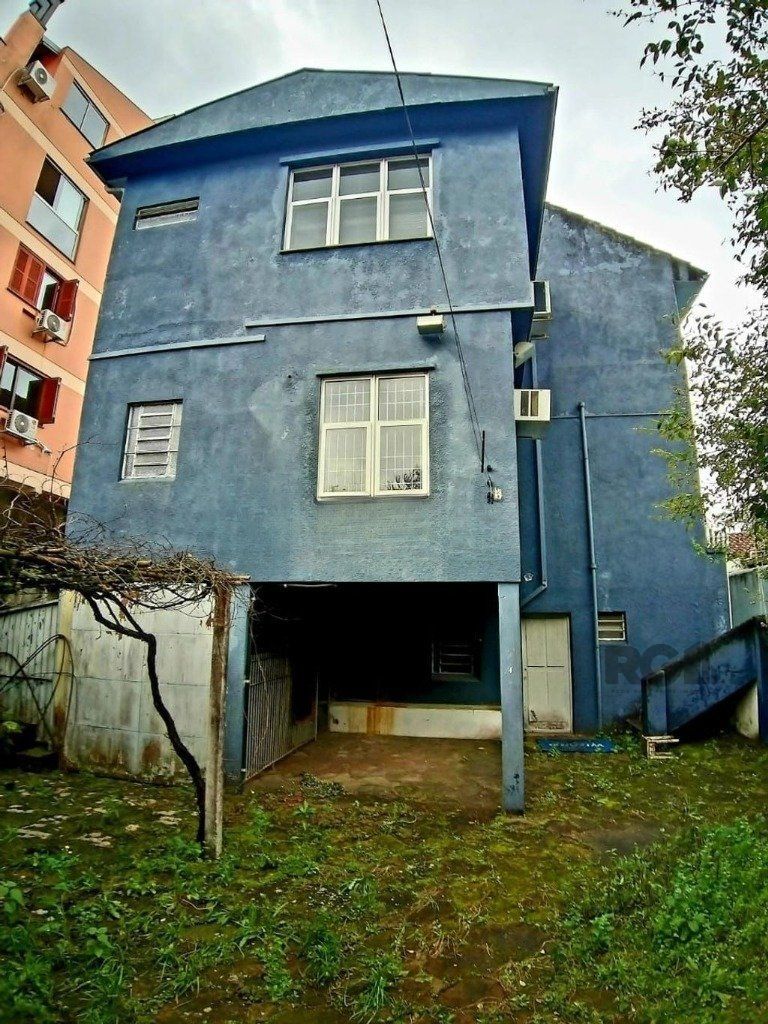 Casa comercial com 12 dormitórios no bairro Teresópolis — foto 32