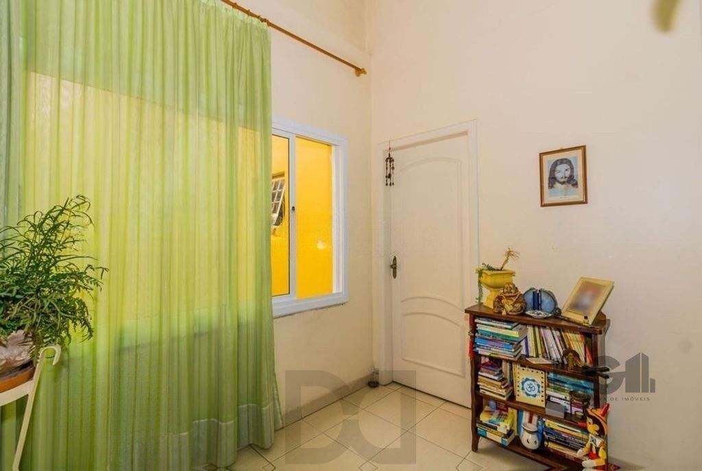Casa 5 Dormitório(s) Bairro Teresópolis — foto 15