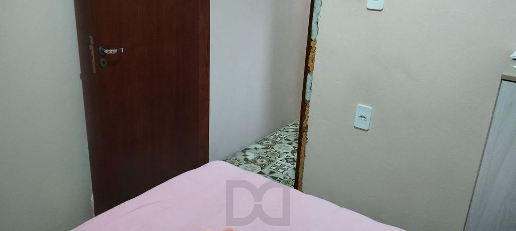 Casa de 2 dormitório à venda no Bairro Humaitá - Porto Alegre — foto 8