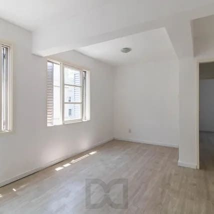 Apartamento com 2 dormitorios à venda no Bairro Partenon — foto 1
