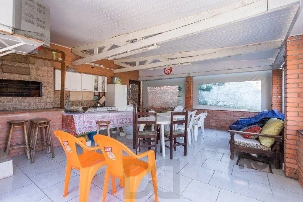 Casa de 3 dormitórios no bairro Jardim Carvalho — foto 18