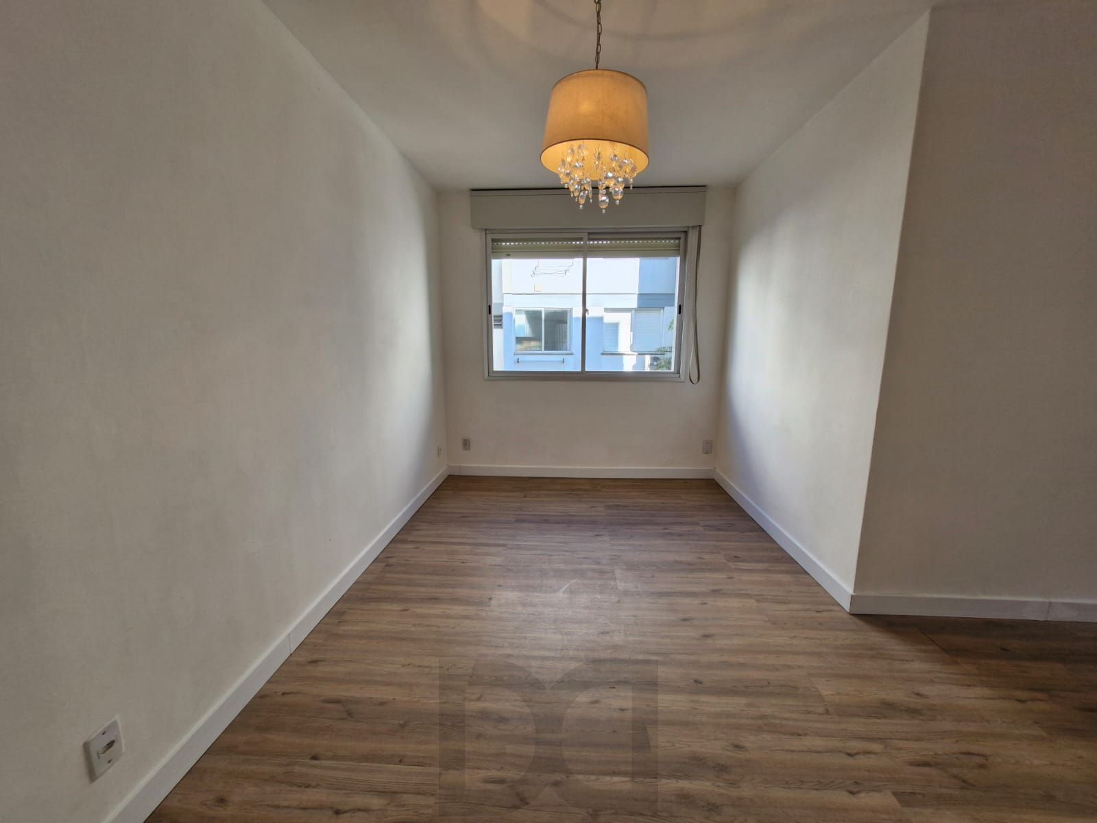 Apartamento 3 dormitórios na rua Corronel Massot, Cristal. — foto 1