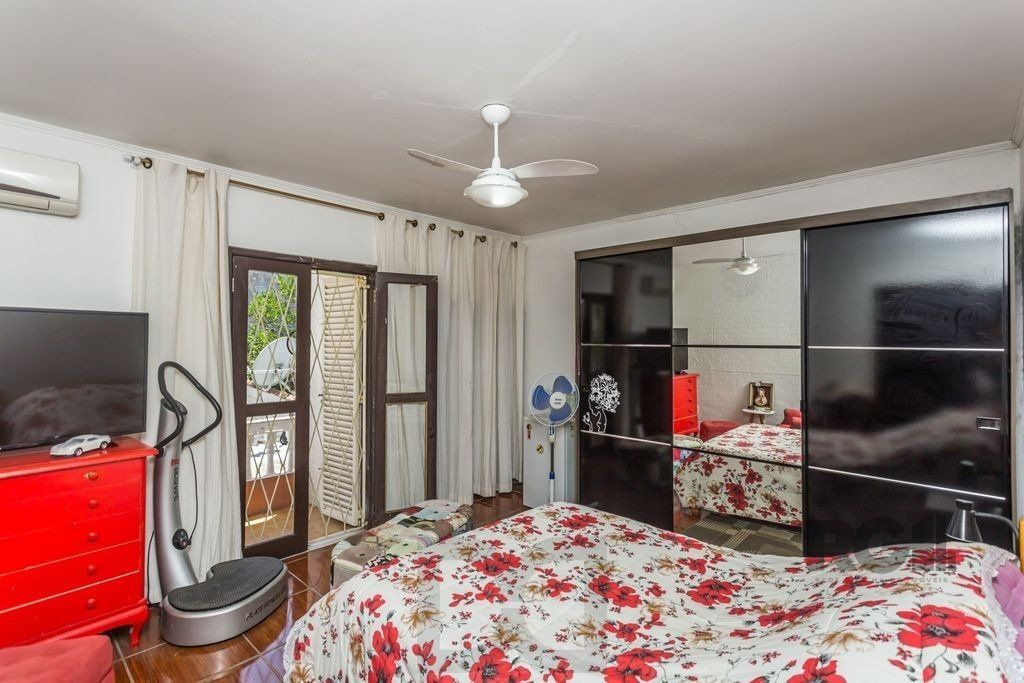 Casa 210m² - 3 dormitórios, 2 vagas — foto 14