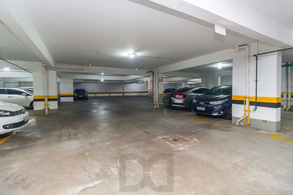 Apartamento de 1 dormitório à venda no Bairro Três Figueiras - Porto Alegre — foto 16