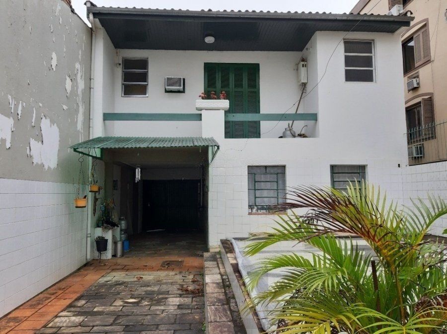 Casa de 130m² com 3 dormitórios no bairro Jardim Botânico. — foto 3