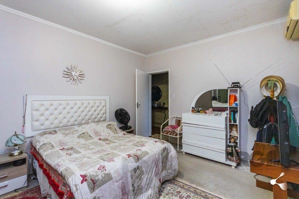 Casa para Venda - 240m², 3 dormitórios, sendo 1 suites, 3 vagas - Cristal — foto 35