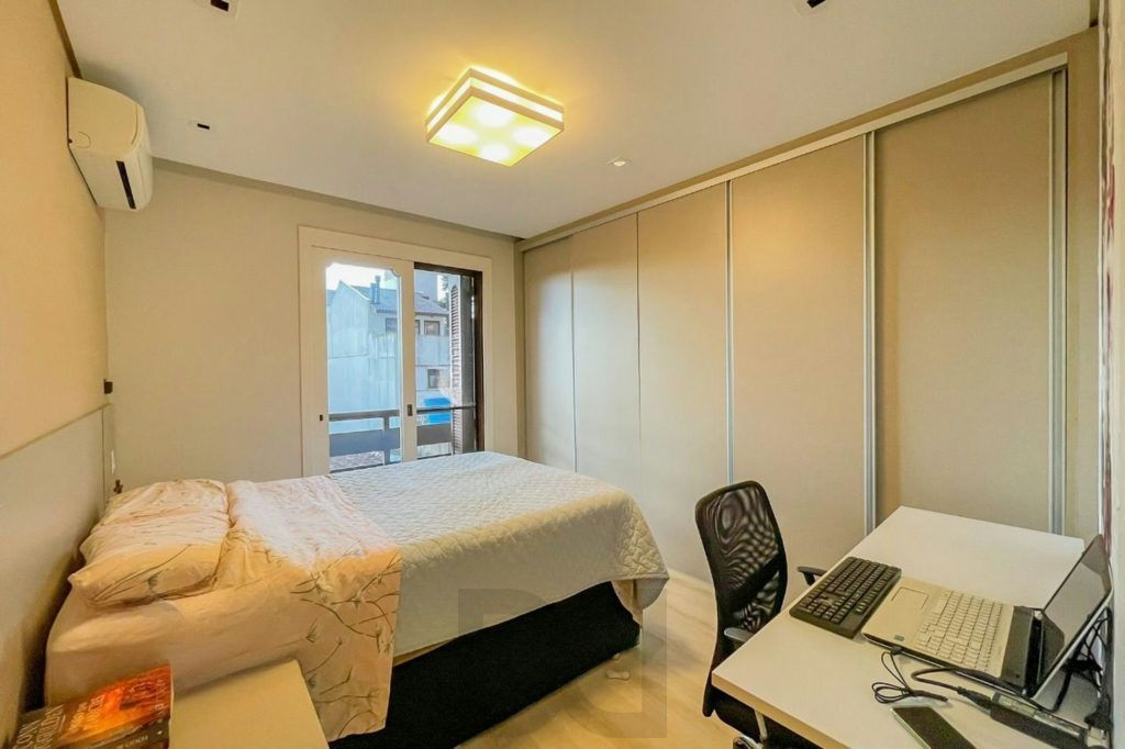 Apartamento de 3 dormitórios à venda em Auxiliadora, Porto Alegre. — foto 12