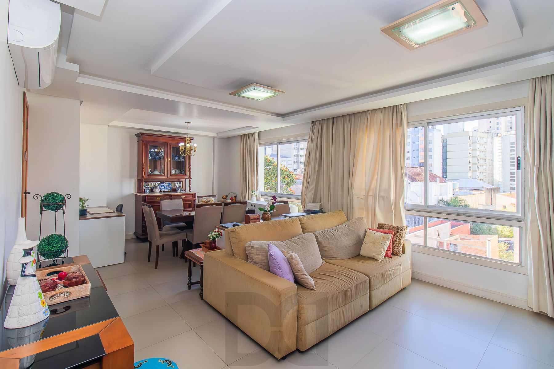 Apartamento para Venda - 103m², 3 dormitórios, sendo 1 suites - Centro — foto 1