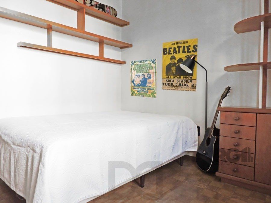 Casa 4 Dormitórios Bairro Gloria — foto 18