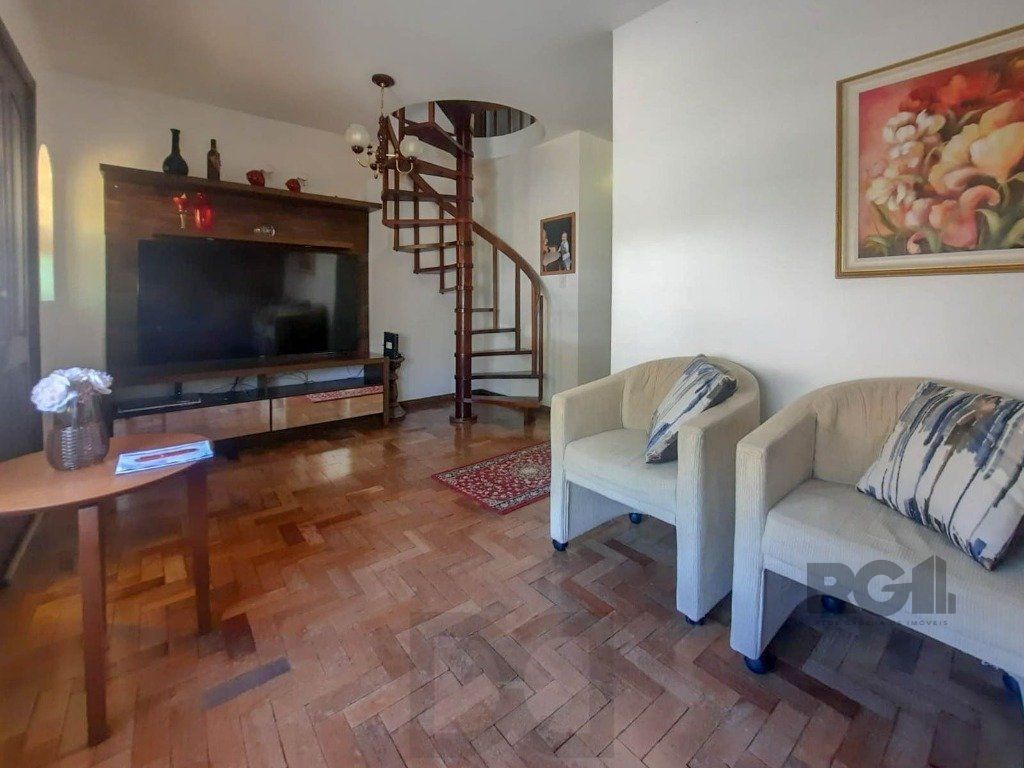 Excelente casa de 240m² com 4 dormitórios e 2 vagas. — foto 7