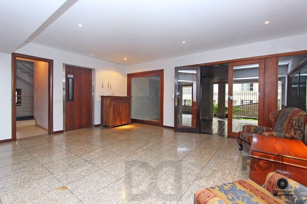 Apartamento de 3 dormitórios á venda em Bairro Petrópolis, Porto Alegre — foto 38