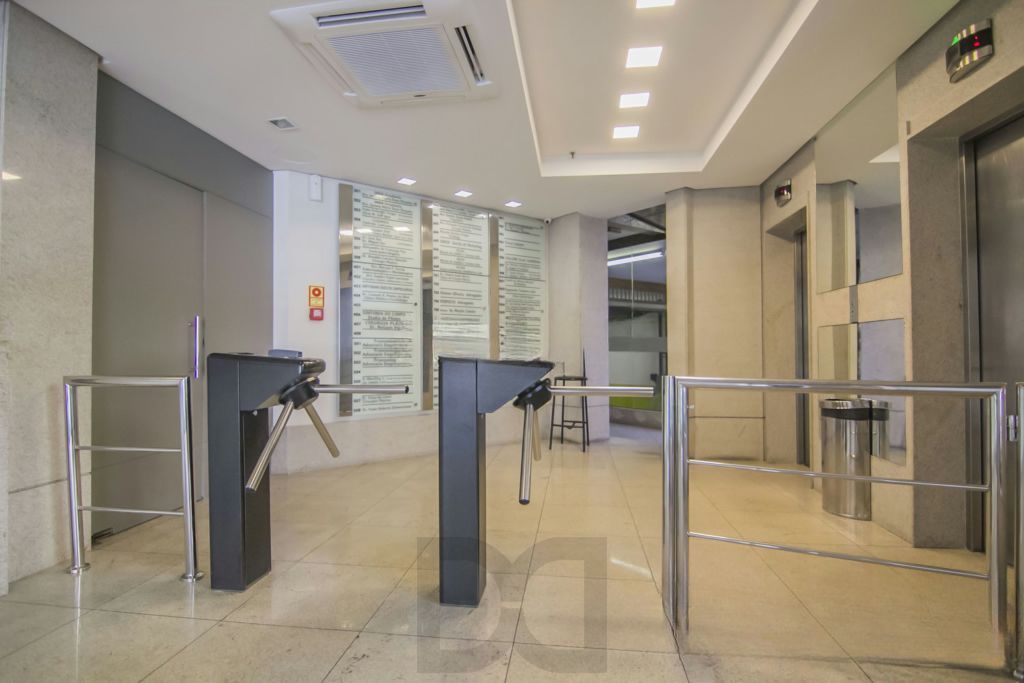 Sala / Conjunto Comercial à venda no Bairro Moinhos de Vento - Porto Alegre — foto 31