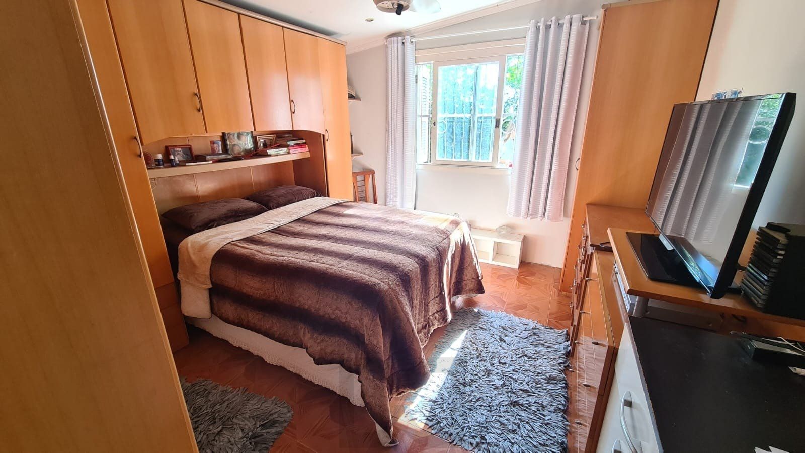 Casa com 4 dormitórios, 2 vagas e 300m² á venda — foto 9