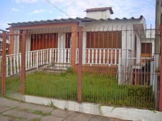 Casa para Venda - 218m², 5 dormitórios, sendo 1 suites, 2 vagas - Vila Nova — foto 1